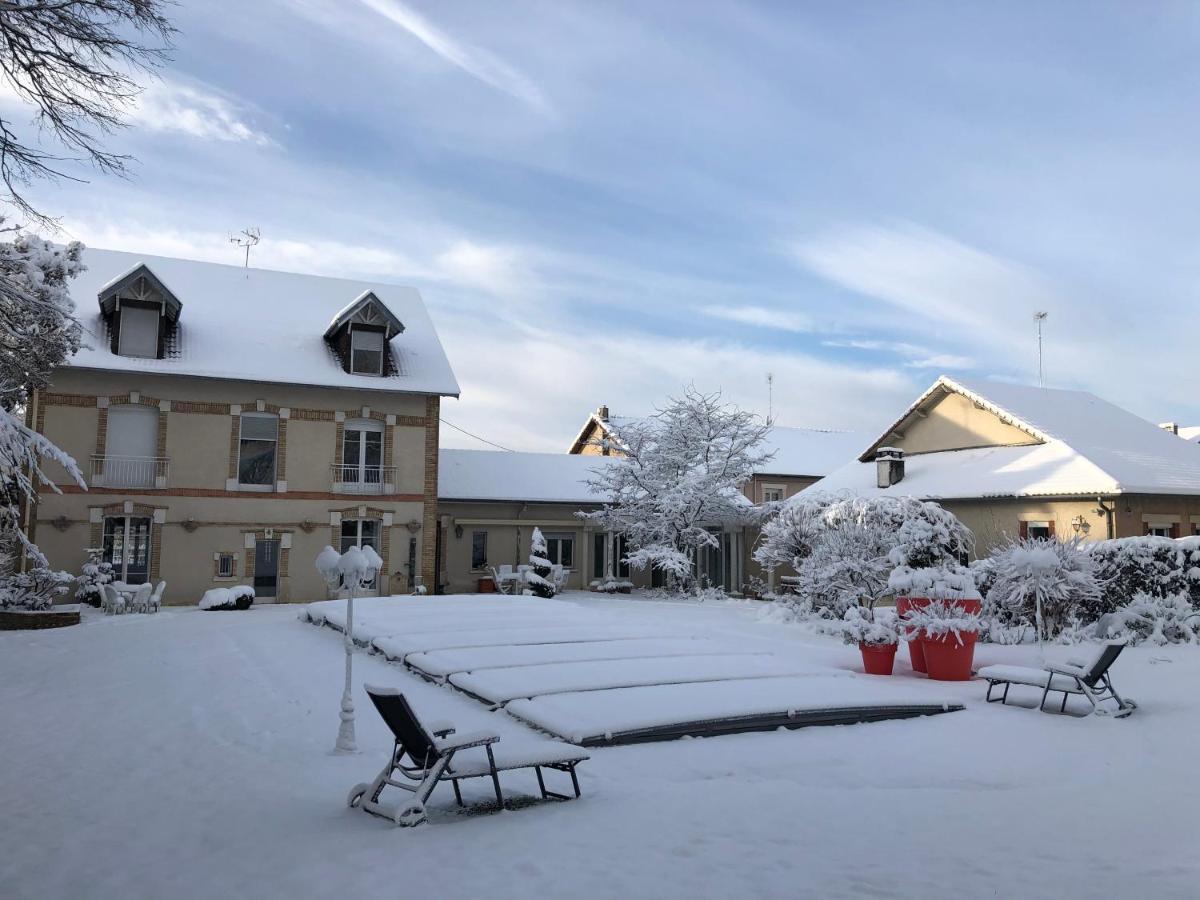 Le Jardin De Fresnes Acomodação com café da manhã Exterior foto