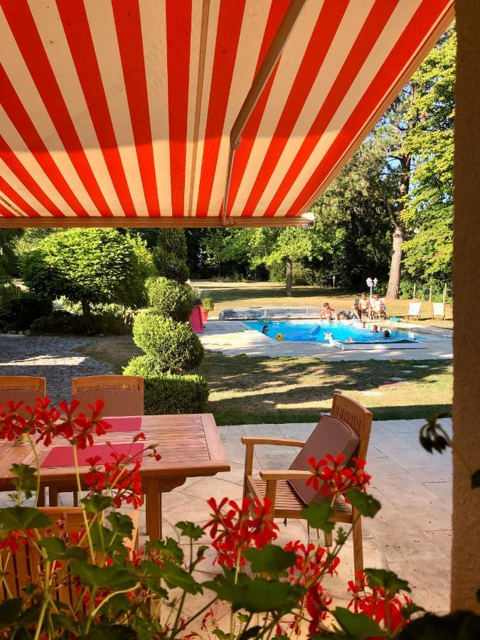 Le Jardin De Fresnes Acomodação com café da manhã Exterior foto
